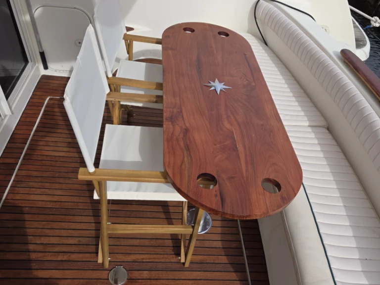 Wynajem łodzi Jeanneau Prestige 36 Fly w Toulon na SamBoat 