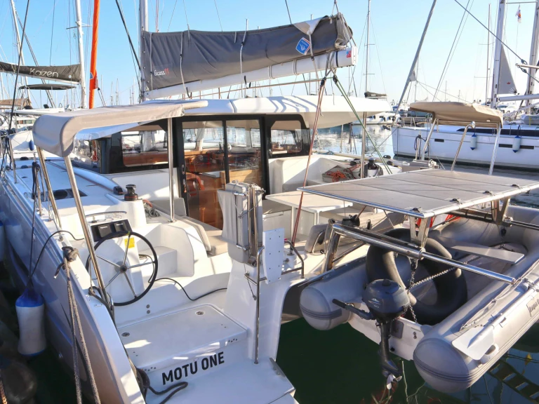 Wynajmij Excess Excess 11 w Nea Peramos