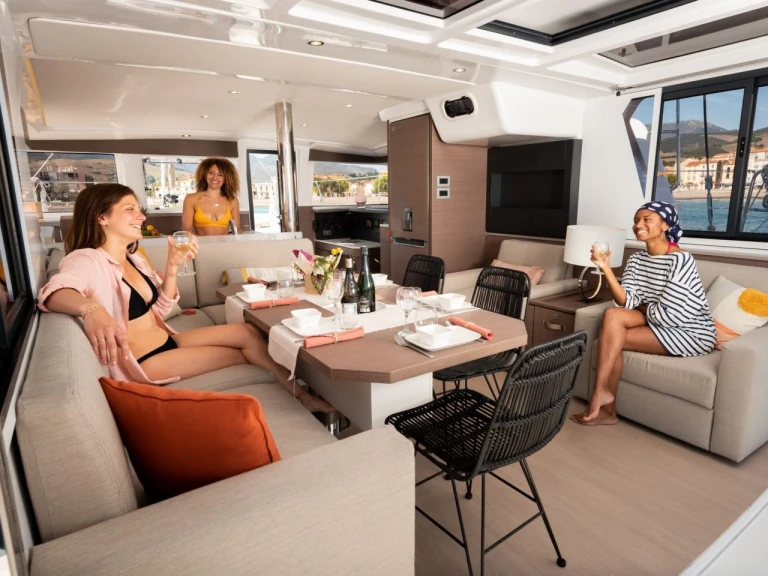 Wynajmij Katamaran z lub bez skippera Bali w Road Town