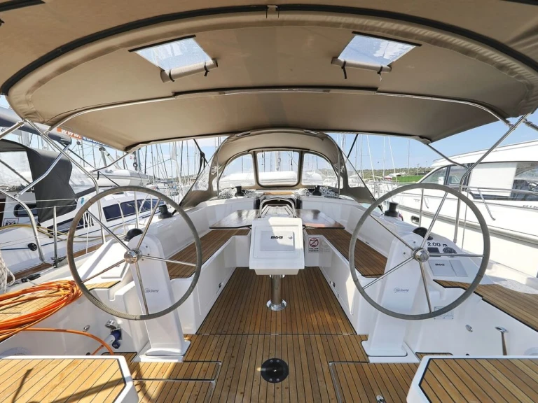 Wynajmij Żaglowiec z lub bez skippera Bavaria w Biograd na Moru