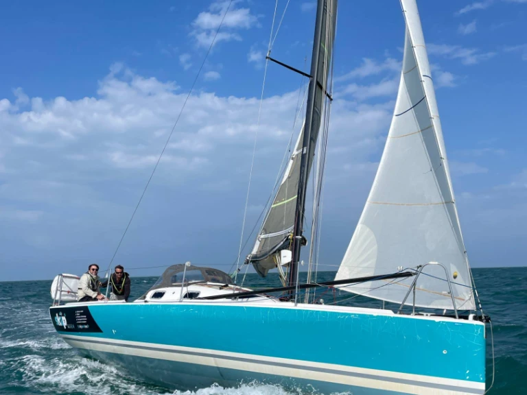 Wynajem łodzi Saint-Denis-d'Oléron tanio Pogo 8.50