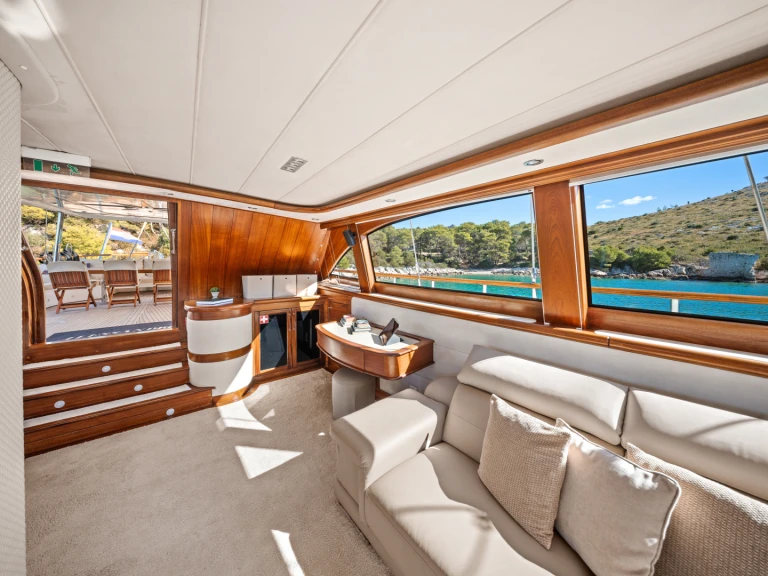 Wynajem Żaglowiec w Split -  Luxury Sailing Yacht