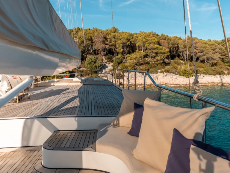 Wynajem Żaglowiec  z patentem 