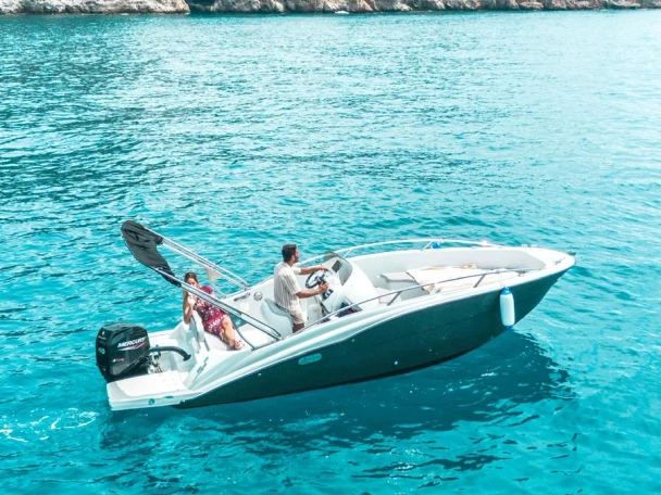 Wynajem łodzi Clear aries w Giardini-Naxos na SamBoat 