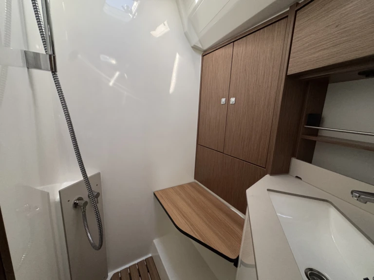 Wynajem Żaglowiec w Golfo Aranci - Bavaria Cruiser 46