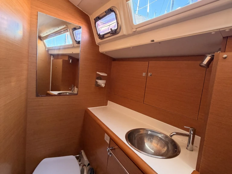 Wynajmij Jeanneau Sun Odyssey 439 Toya w Fethiye