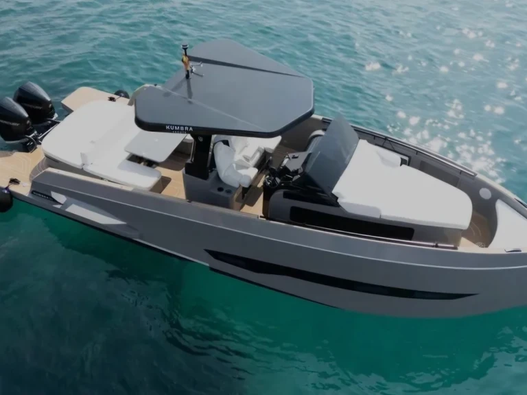 Motorówka do wynajmu w Mykonos Port w najlepszej cenie