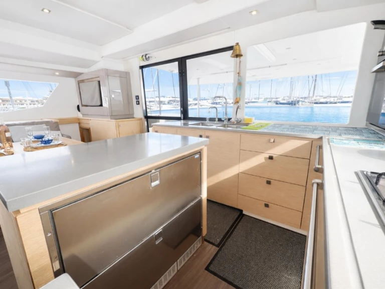 Wynajem w Cogolin- Fountaine Pajot Saba 50 na SamBoat