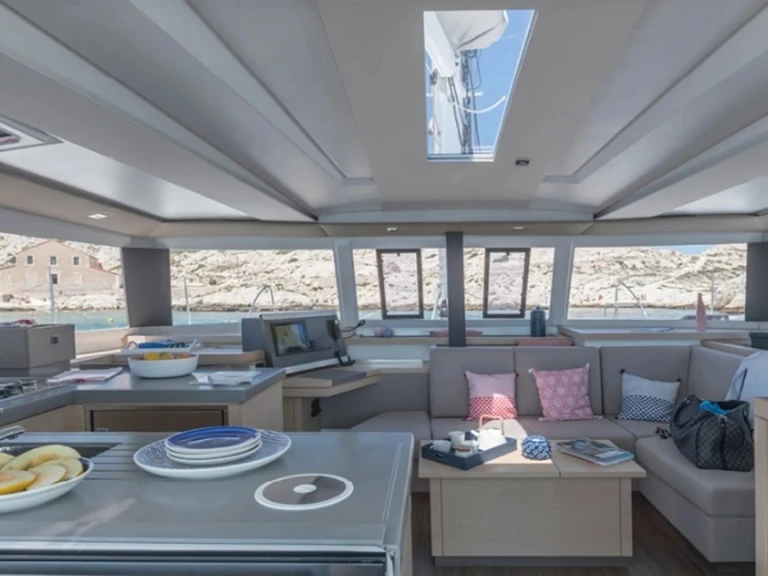 Wynajem Katamaran w Cogolin - Fountaine Pajot Astrea 42