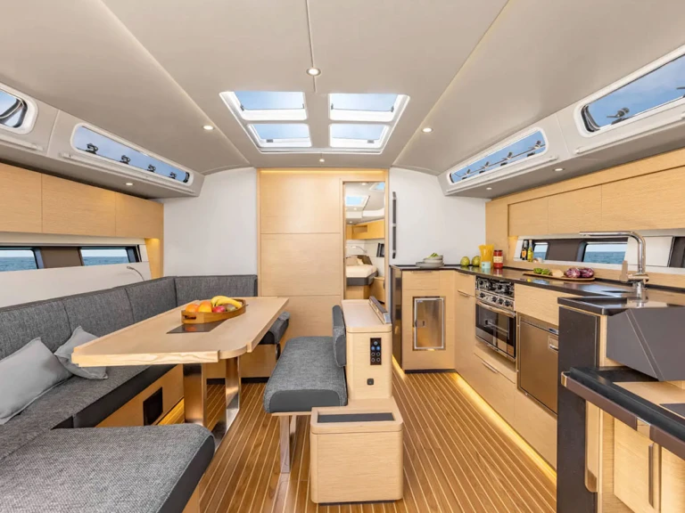 Wynajem Żaglowiec w Cogolin - Hanse Hanse 460