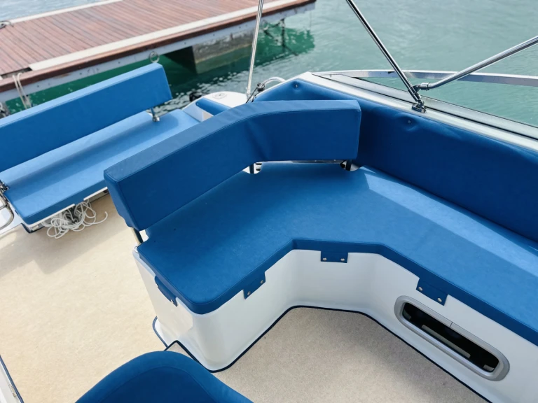 Wynajmij Motorówka z lub bez skippera Celebrity w Giardini-Naxos