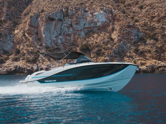 Wynajem łodzi Quicksilver Activ 875 Sundeck w Grebaštica na SamBoat 