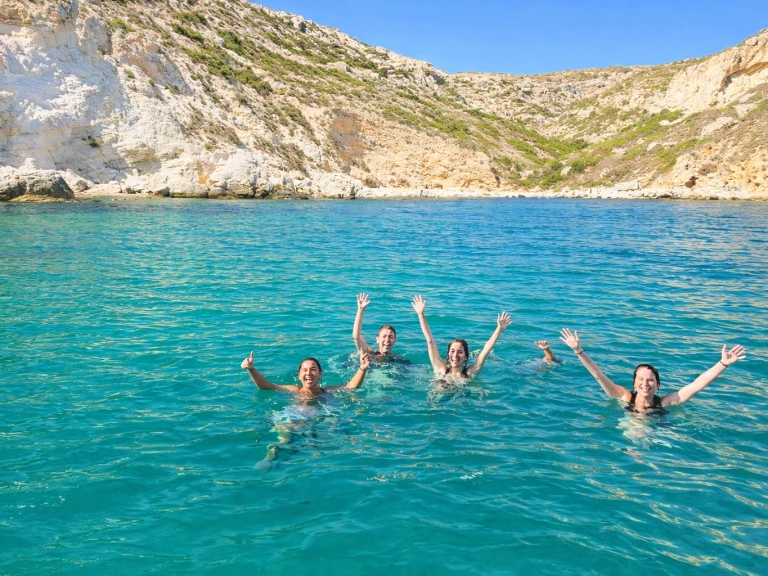 Wynajem łodzi Cagliari tanio Libeccio 9.5