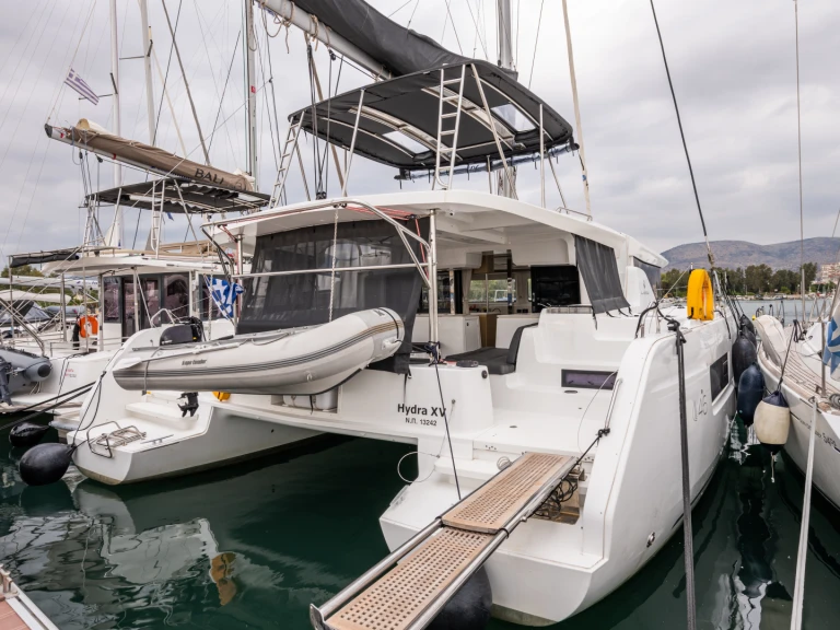 Katamaran do wynajmu w Nea Peramos w najlepszej cenie