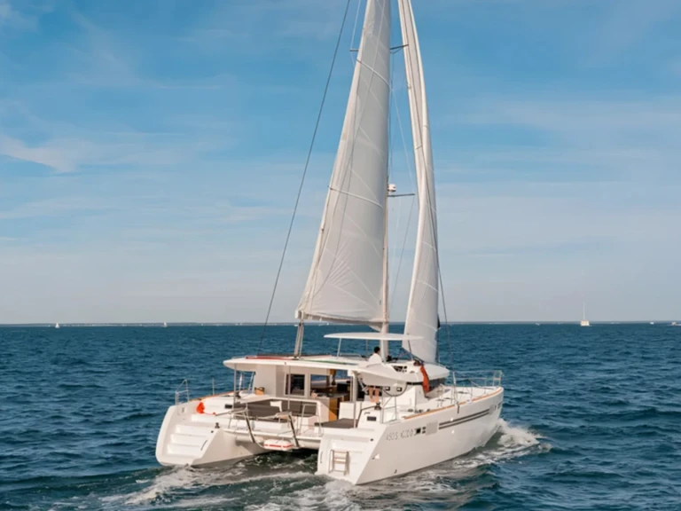 Wynajem łodzi Lagoon Lagoon 450 w Figari na SamBoat 