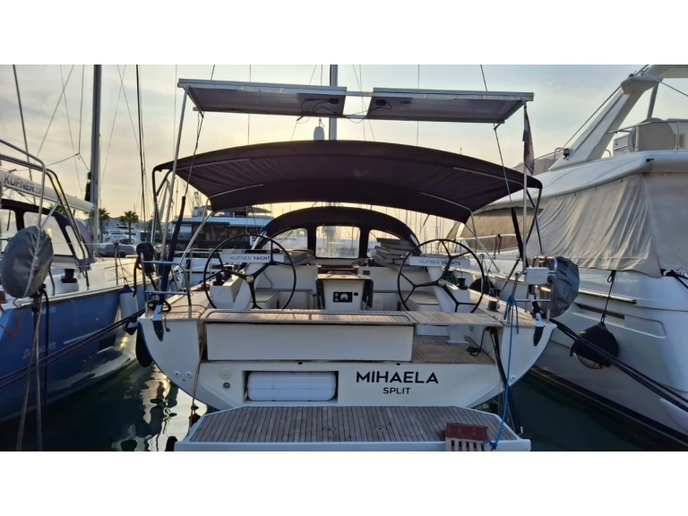 D&D Yacht D&D Kufner 54 Exclusive - 6 cab między profesjonalistami a osobami prywatnymi w Trogir