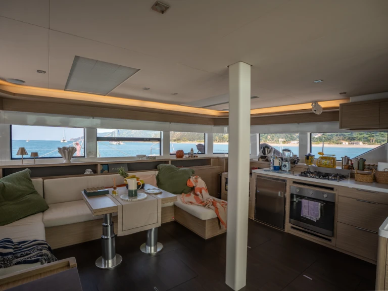 Wynajmij Lagoon Lagoon 55 w Castellammare del Golfo