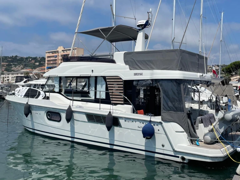 Wynajmij Bénéteau Swift Trawler 41 Fly w Golfe-Juan