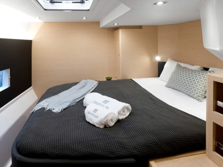 Wynajmij Katamaran z lub bez skippera Dufour w Toúrlos