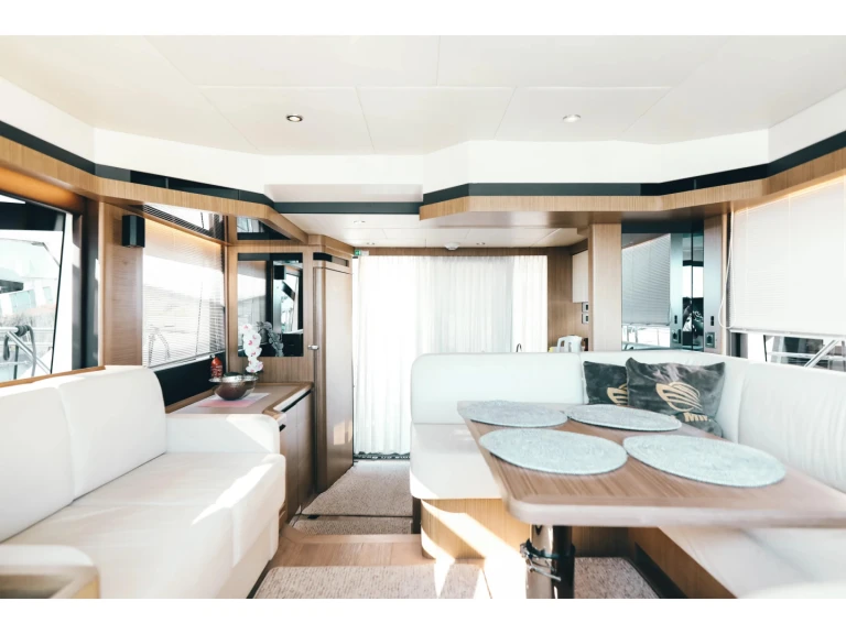 Wynajmij Motorówka z lub bez skippera Absolute w Donji Seget