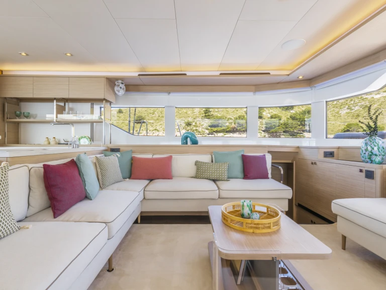 Katamaran do wynajmu w Capo d'Orlando w najlepszej cenie