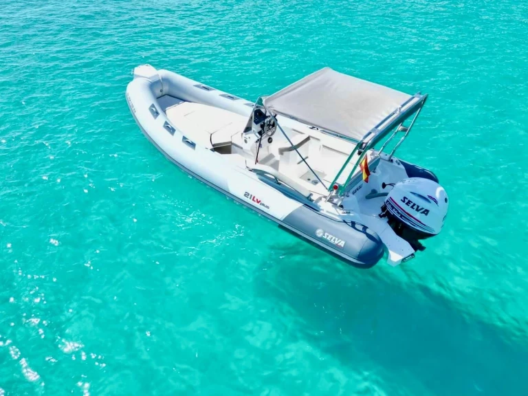 Wynajem Motorówka w Cala d'Or - Selva-Marine 640