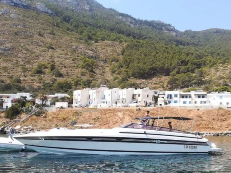 Wynajem łodzi Cherokee Yachts  Cherokee Yachts 45 w Lugano (District) na SamBoat 