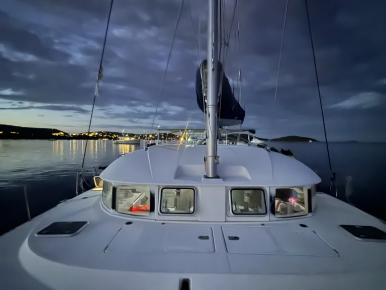 Wynajem łodzi Lagoon Lagoon 380 w Porto-Vecchio na SamBoat 