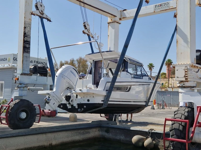 Wynajem łodzi Torre Vado tanio Merry Fisher 695 series2