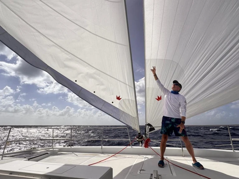 Wynajem łodzi Road Town tanio Bali 5.4