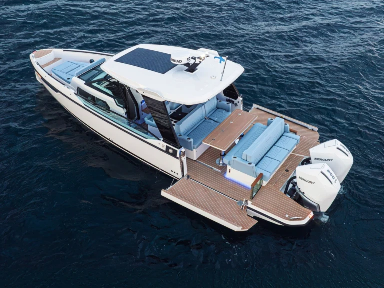 Wynajmij Motorówka z lub bez skippera Saxdor w Trogir