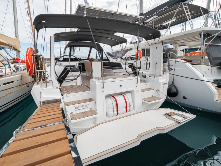 Żaglowiec do wynajmu w Preveza w najlepszej cenie