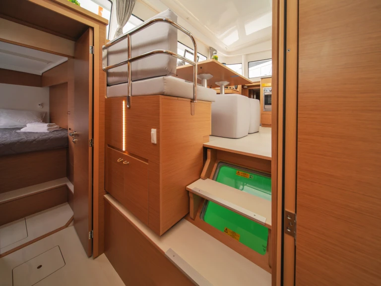 Wynajem Katamaran w Paros (wyspa) - Excess Excess 11