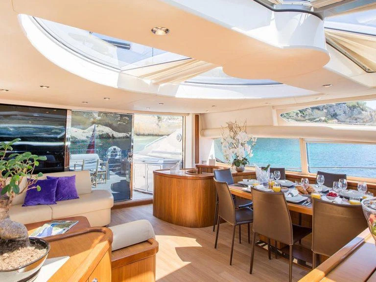 Wynajem łodzi Sunseeker Predator 82 w Mahon na SamBoat 