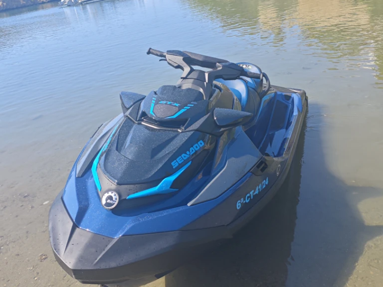 Wynajmij Jet ski z lub bez skippera Sea-Doo w Mahon