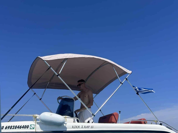 Poseidon Blu Water 170 między profesjonalistami a osobami prywatnymi w Kos