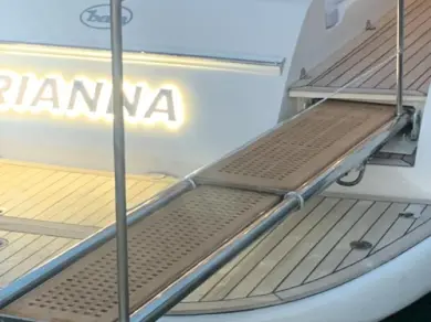 Wynajmij Baia Flash 48 w Castellammare di Stabia