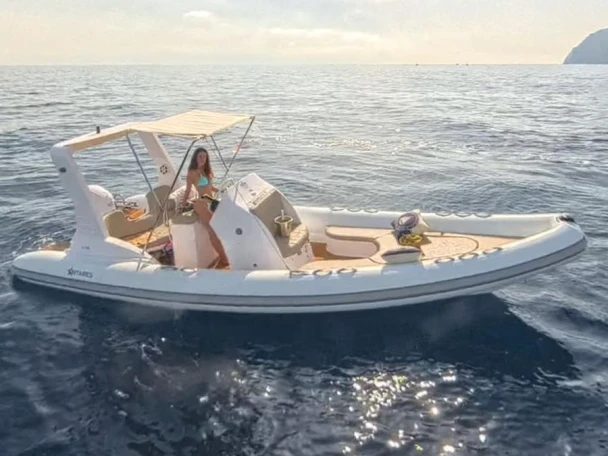 Wynajem Łódż półsztywna w Rapallo - Antares Giglio 65