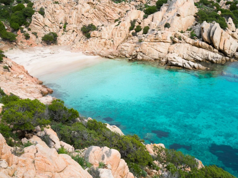 Wynajem Łódż półsztywna Pirelli z patentem 