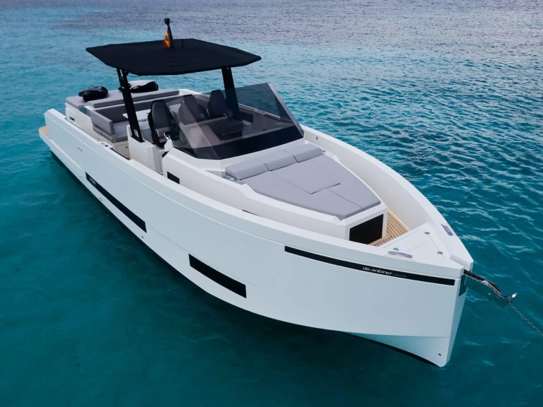 Wynajmij De Antonio 36 w Ibiza Town