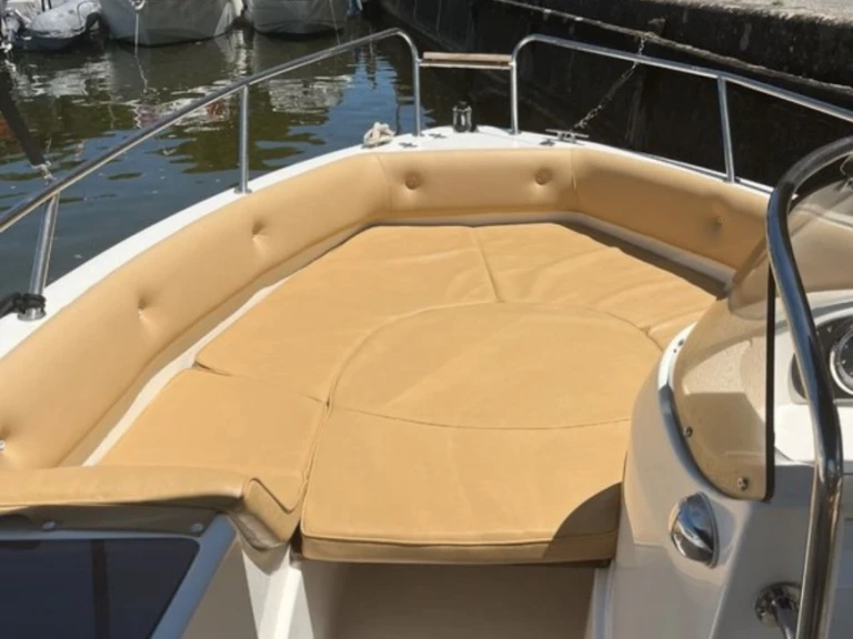 Wynajmij Cantiere Nautico Trimarchi AS MARINE 590  w Carnon-Plage