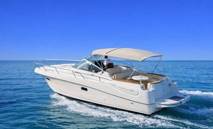 Wynajmij Jeanneau Leader 805 w Mandelieu-la-Napoule