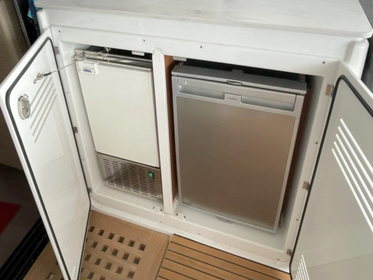 Wynajem łodzi Plataniás tanio Lagoon 46