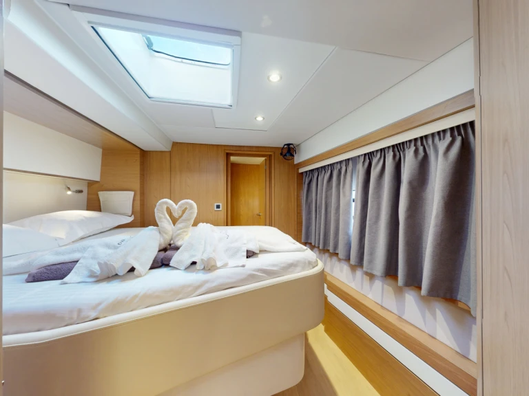 Bali Bali 5.4 między profesjonalistami a osobami prywatnymi w Lavrio