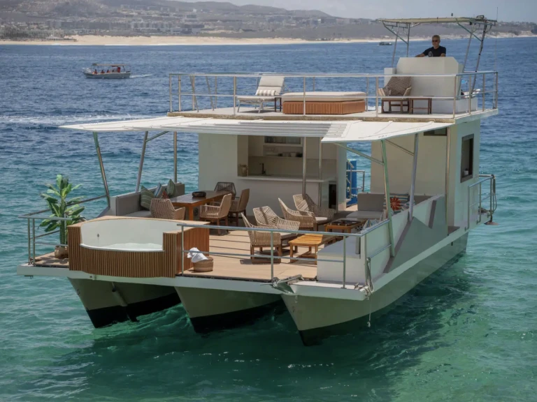 Motorówka do wynajmu w Cabo San Lucas w najlepszej cenie