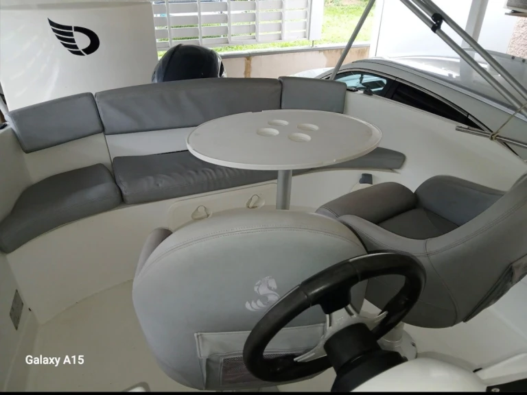 Wynajem łodzi Bénéteau Flyer 550 Open S2 w Aix-les-Bains na SamBoat 