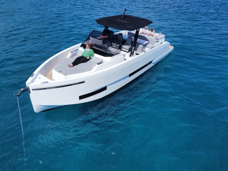 Wynajem w Marina Botafoch- De Antonio D32 na SamBoat