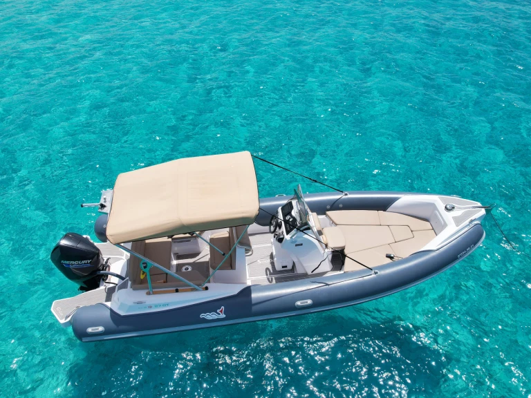 Wynajmij Zodiac Medline w Bormes-les-Mimosas