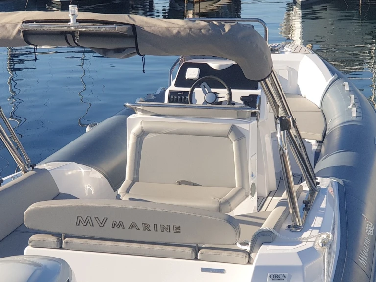Wynajem w Bormes-les-Mimosas- Zodiac Medline na SamBoat