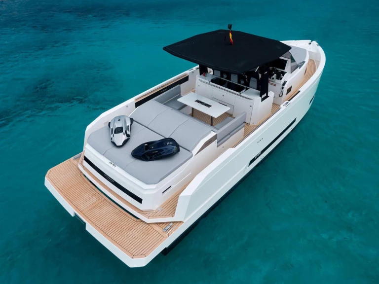 Wynajem łodzi De Antonio d36 w Marina Botafoch na SamBoat 